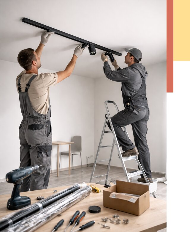 Установка трековых светильников в натяжной потолок в отрадном от 4565 руб. | ОТДЕЛОЧНИК-Трд